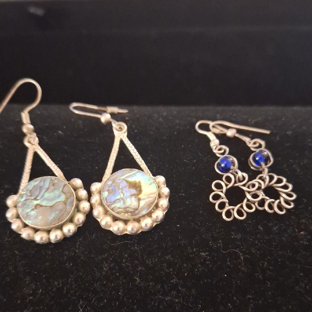 Elegant Gold and Blue Earrings Set